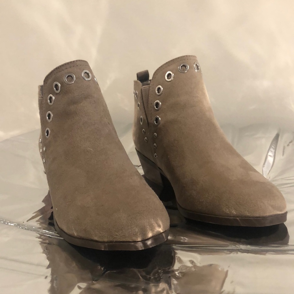 Girls Circus by Sam Edelman Microsuede booties.